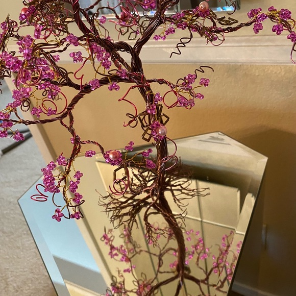 Pink blossoms on brown tree  (25%=$63) lowest price ever (excluding coupons) - Picture 3 of 8